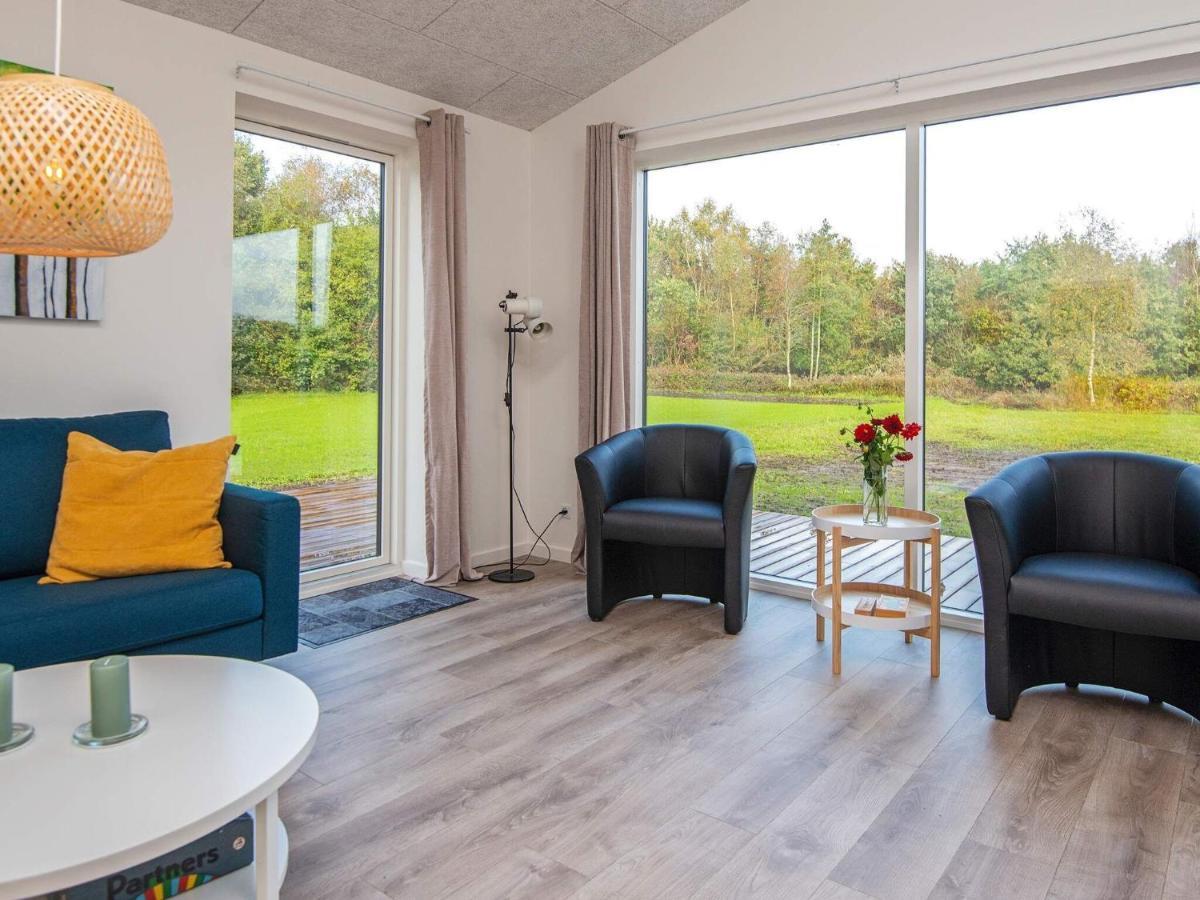 8 Person Holiday Home In Ansager Екстериор снимка